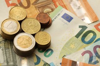 euros money b